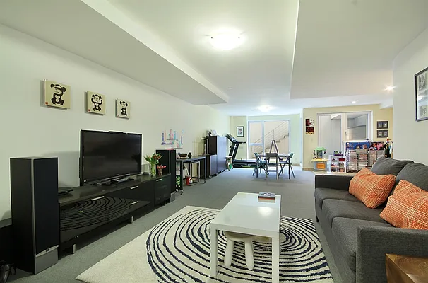 Sold by Corcoran | media 6