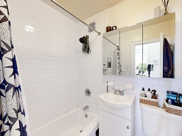 169 W 85th St #3A — Photo 9