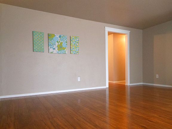 4th image of 4811 McKinley Ave