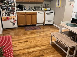 716 Bloomfield St #1, Hoboken, NJ 07030