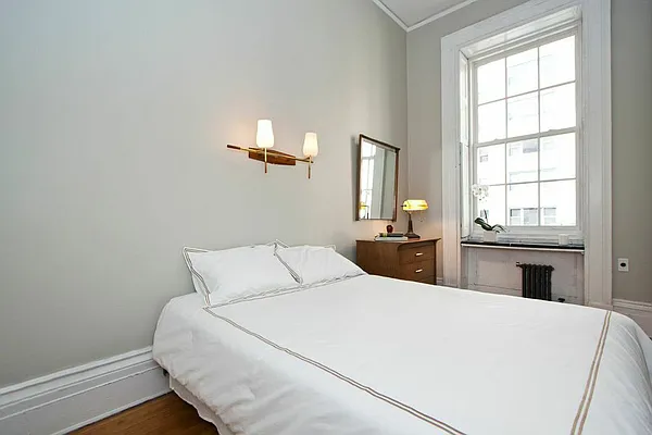 Rented by Brown Harris Stevens | media 16