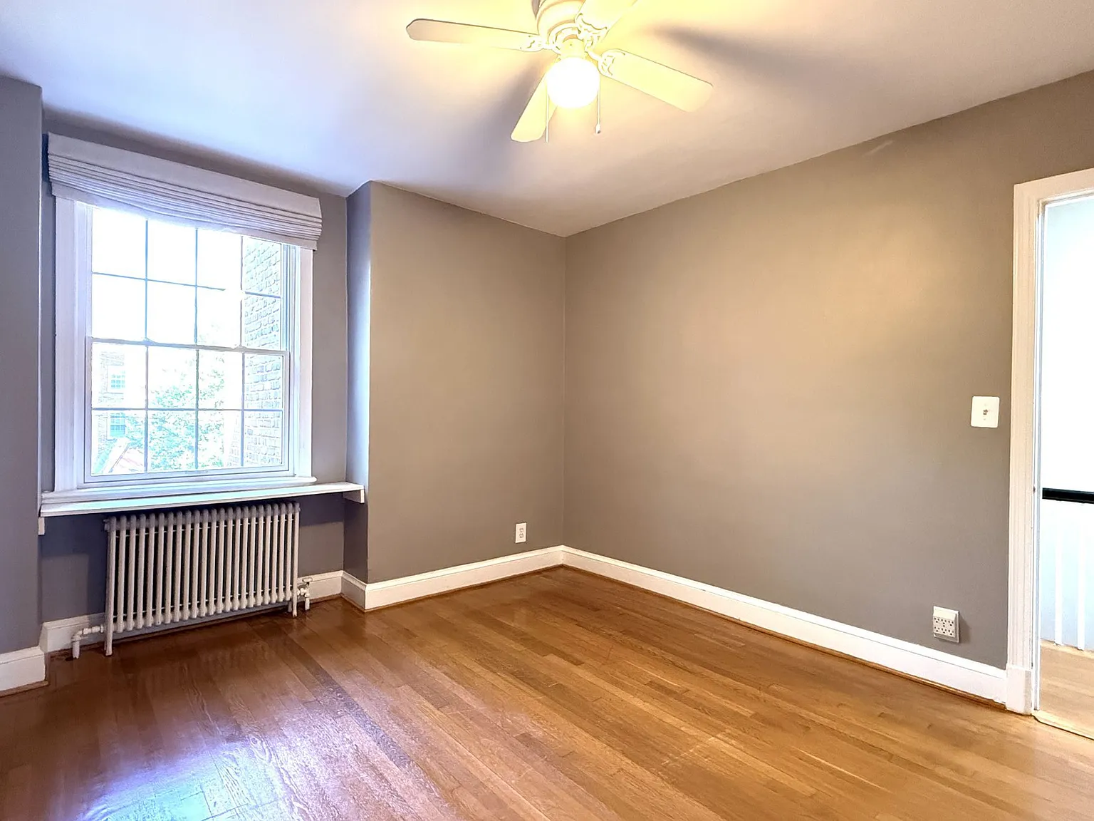 3843 Calvert St NW (DC) - 1 — Photo 4