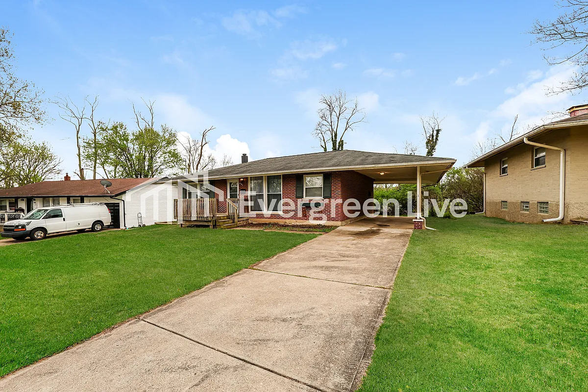 Building Photo - 697 Cranford Dr
