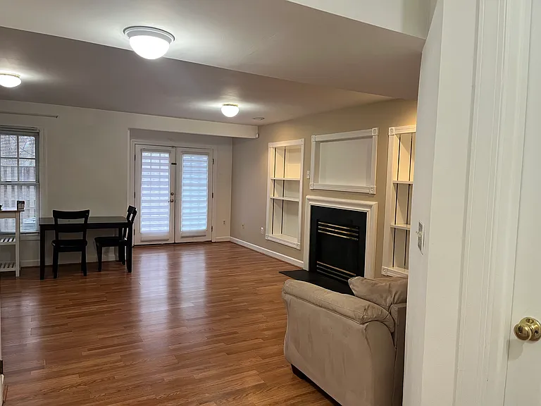 6284 Levi Ct — Photo 4