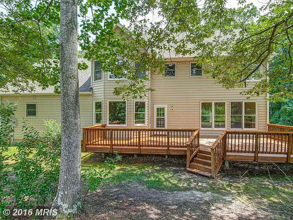 3rd image of 25 Rainwater Ln