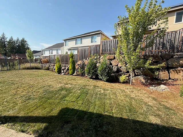 12053 NW Weaver Ln — Photo 44