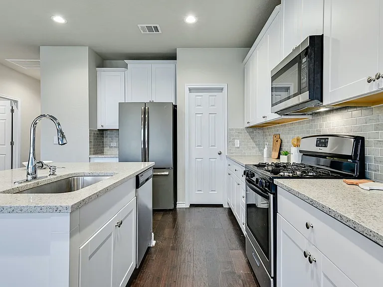 1349 Eagle Ray St — Photo 13