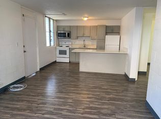 1508 Pensacola St #208, Honolulu, HI 96822