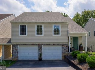 4043 Parkside Ct, Mount Joy, PA 17552