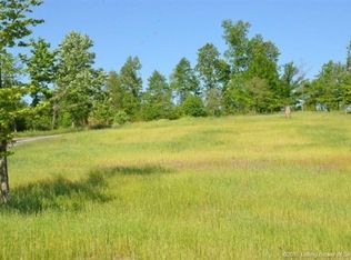 591 S Robbs Ln, Pekin, IN 47165