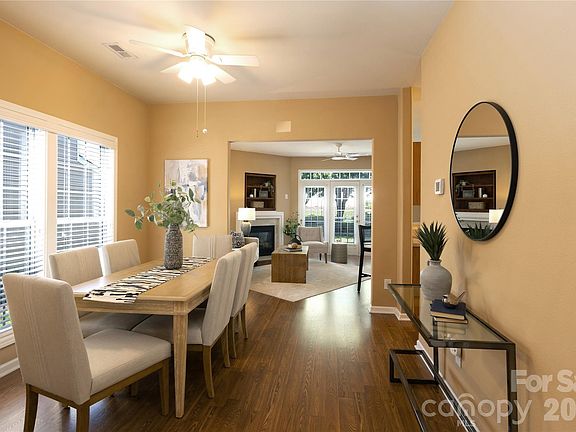 3rd image of 6361 Rhodins Ln