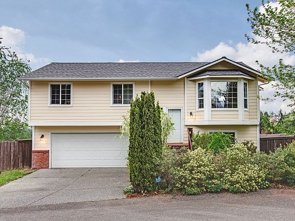 3rd image of 5620 73rd Ave NE