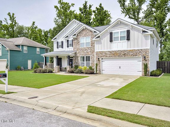 3rd image of 209 Sandleton Way