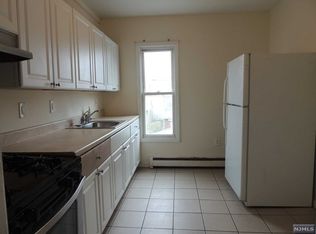 435 Park St, Hackensack, NJ 07601