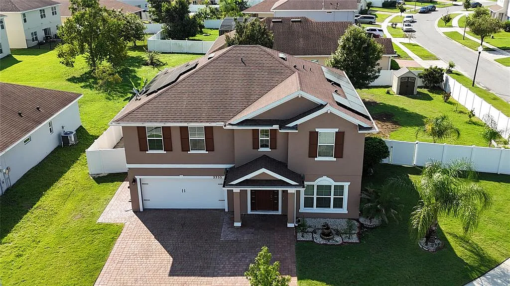4 bed, 3.0 bath, 2814 sqft, $2,699 — Photo 1