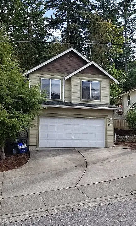 141 Ashley St