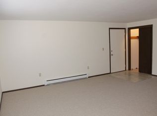 855 Cadmus St APT F, East Liverpool, OH