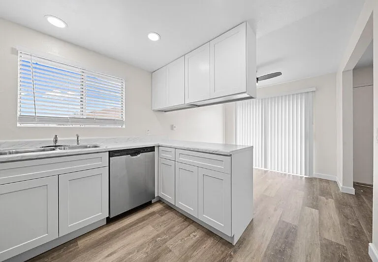 1223 Monique Ct #D — Photo 10