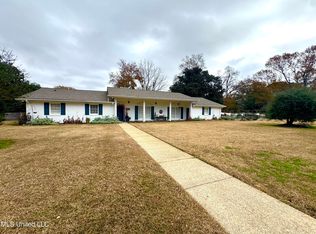 246 2nd St, Flora, MS 39071