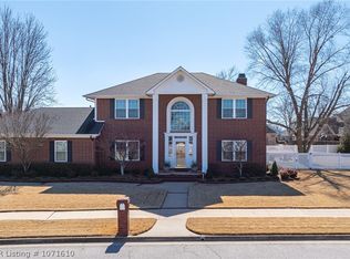 1808 Fianna Way, Fort Smith, AR 72908