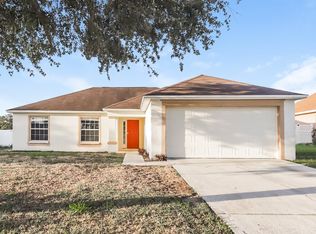 2324 Sunset Pointe Dr, Lake Wales, FL 33898