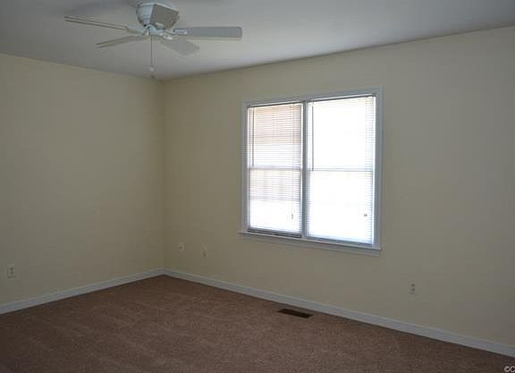 2nd image of 2633 Geneva Dr