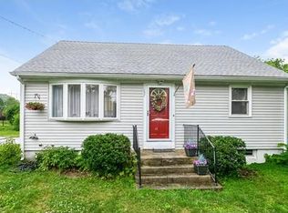 57 Senechal Dr, Somerset, MA 02725