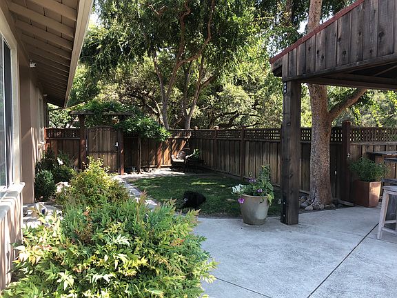 4th image of 350 Eleana Dr