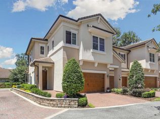 1408 Sunset View Ln, Jacksonville, FL 32207