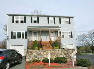 12 Arrowsic St, Worcester, MA 01606