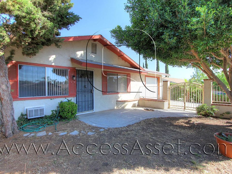 1st image of 33055 Adelfa St