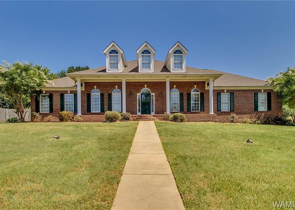 1st image of 636 Hay Market Ln