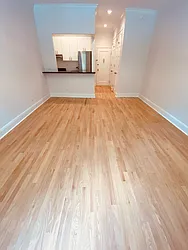Rented by Metropolis Real Estate of Manhattan