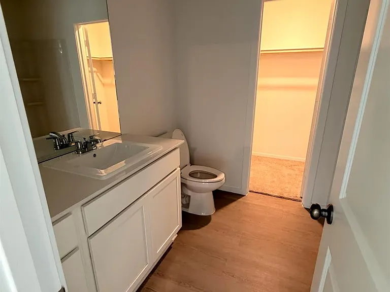 21323 Newberry Grove Ln — Photo 13