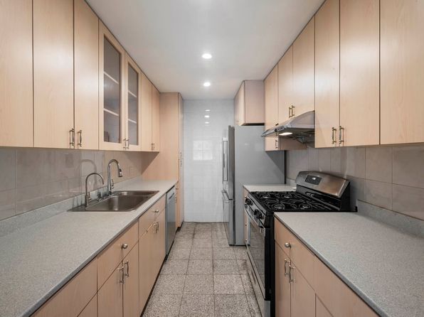 74-80 Madison St #12