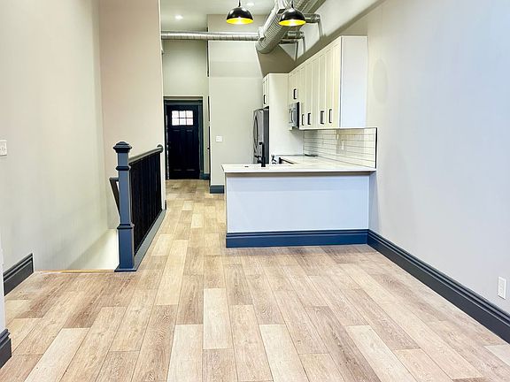 4th image of 1836-1838 S 10th St #1F