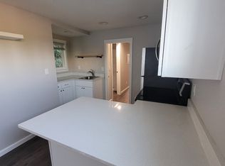 12437 Tukwila International Blvd APT 11, Tukwila, WA 98168