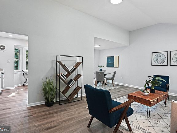 5th image of 13015 Narada St