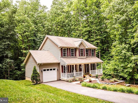 3rd image of 7340 Jefferson Dr
