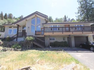 1275 Lakeshore Dr, Klamath Falls, OR 97601