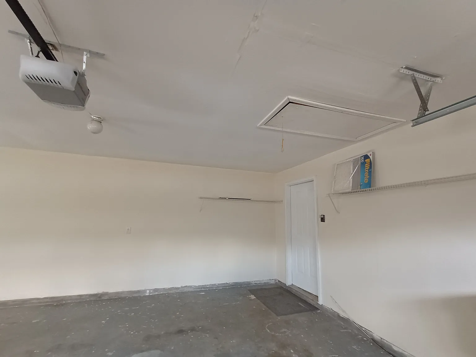 3 bed, 1600 sqft, $1,850 — Photo 3