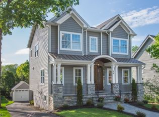 94 Washington Ave, Chatham, NJ 07928