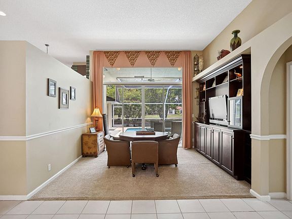 4th image of 4857 Kensington Circle