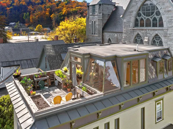 4 Downing Street, Montpelier, VT 05602