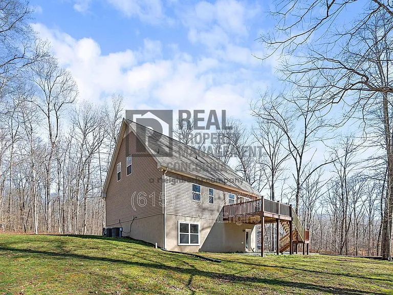1024 Atwood Ct — Photo 36