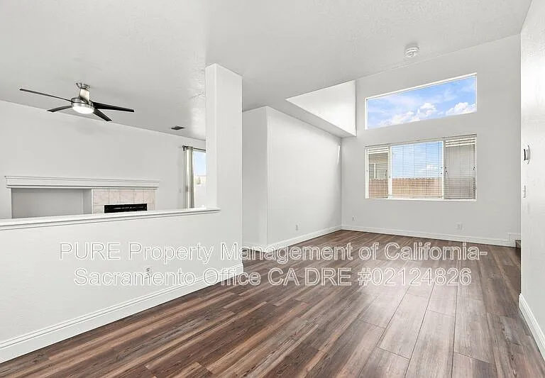 8742 Weeping Birch Ln — Photo 3