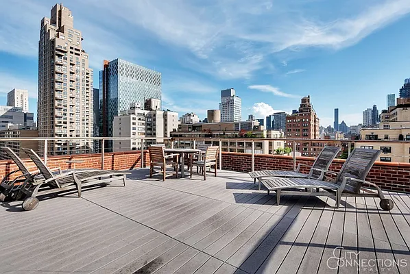 Sold by City Connections Realty | media 18