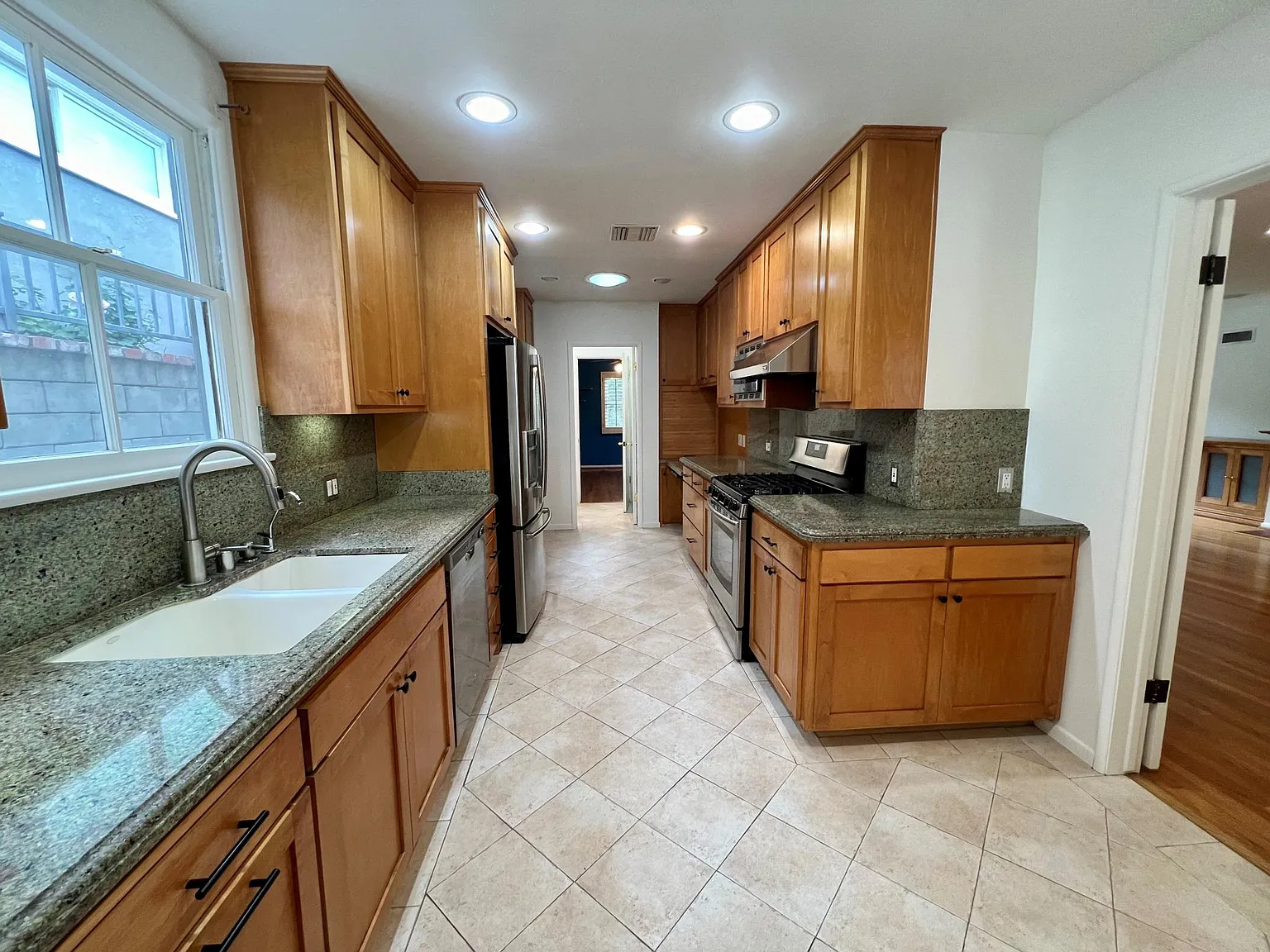 918 Birmingham Rd — Photo 4