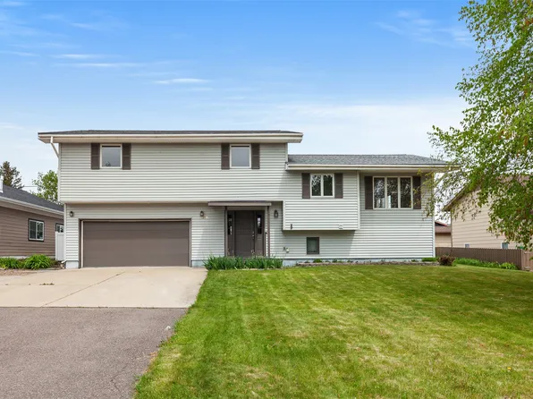 1017 13th St W, Columbia Falls, MT 59912