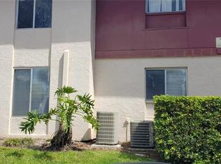 8609 Huron Ct UNIT 27, Tampa, FL 33614